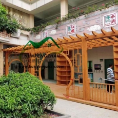 學校防腐木文化長廊